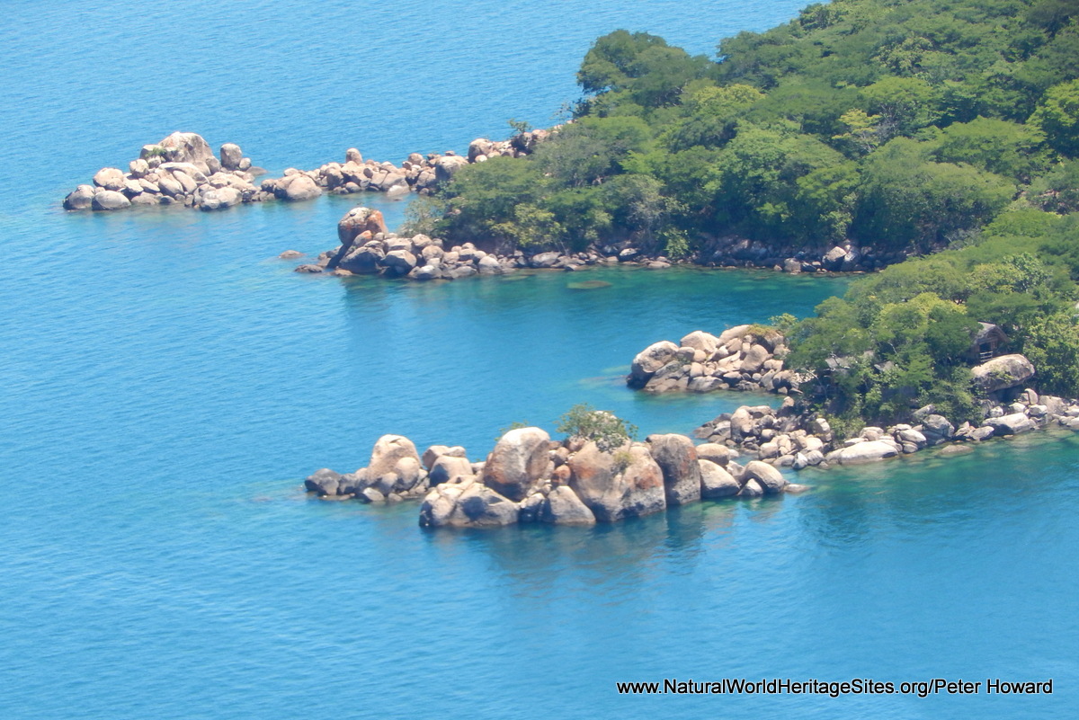 lake malawi national park tour